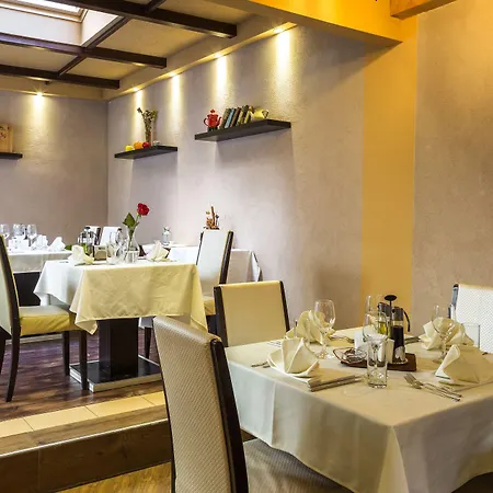 Western Bristol Szálloda 4*