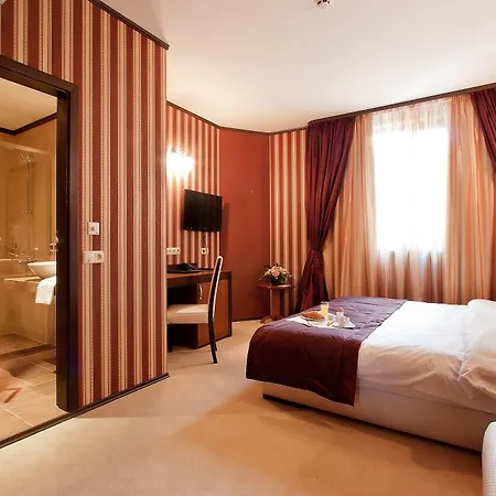 Western Bristol Hotel