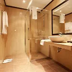 Хотел уестърн плюс бристол 4*
