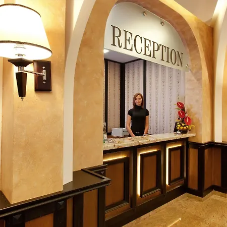 Western Bristol Otel 4*