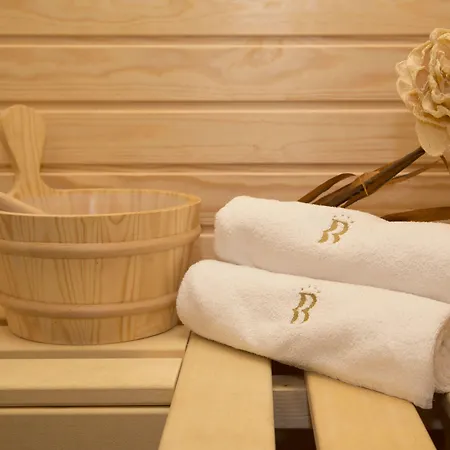 Western Bristol Sofya