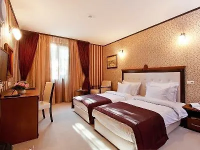 Western Bristol Отель 4*
