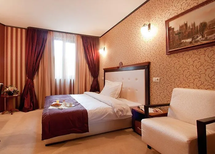 Western Bristol Hotel