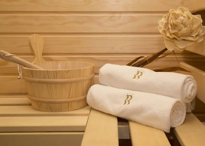 Western Bristol Sofie